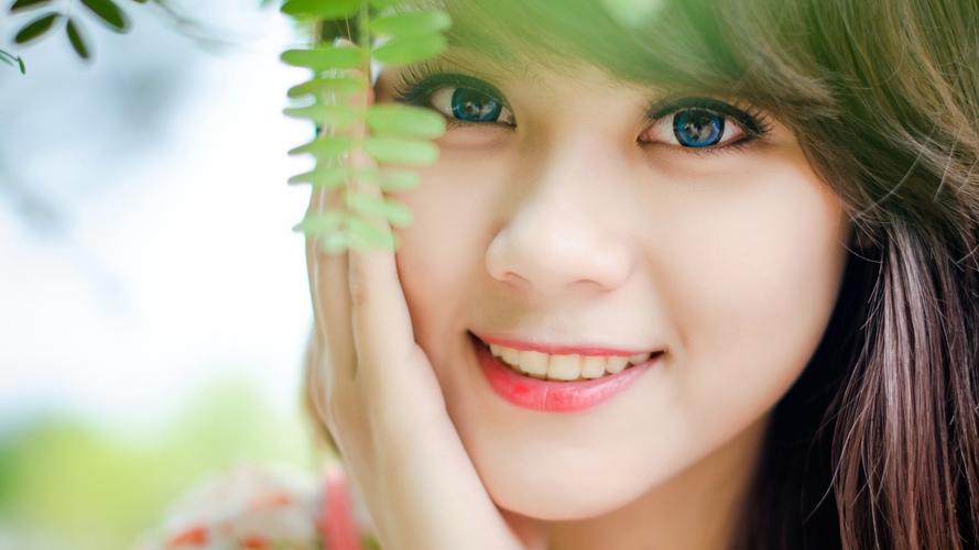 湘巴藏戏的希望，跟着小小的身影往前奔！